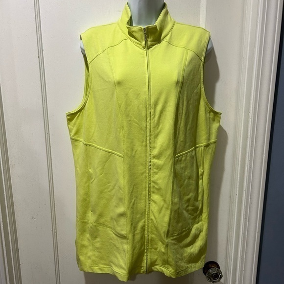 Chicos weekend size 2 large  neon green zipper vest - Picture 1 of 5